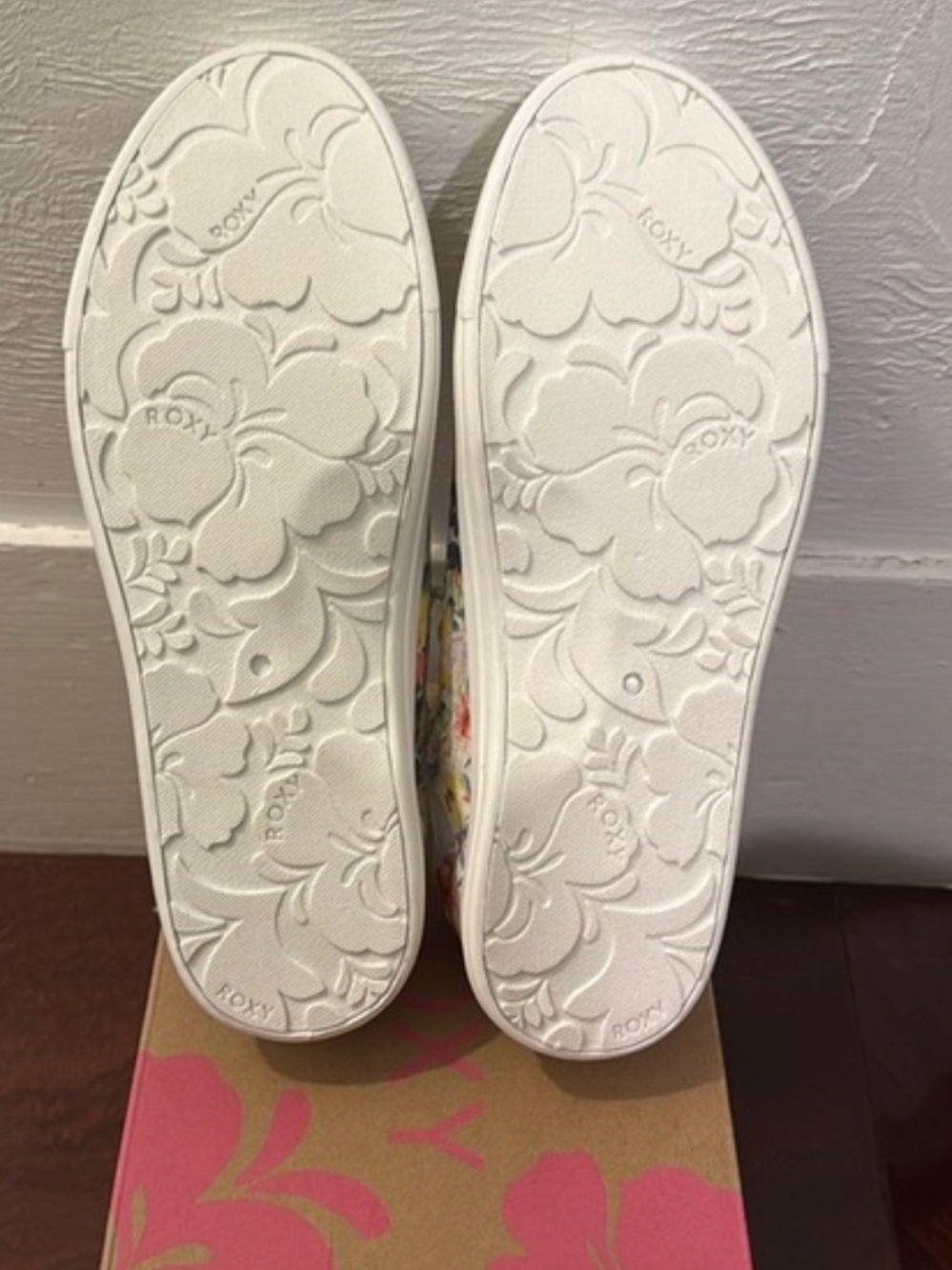 Roxy Watercolor Floral Canvas Sneakers - Super Comfortable with Squishee Insoles - Picture 6 of 6